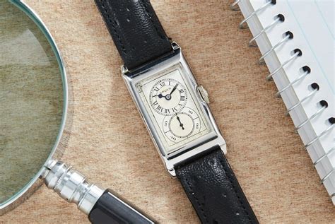 These 1920s Watches Were Produced Especially for Doctors.